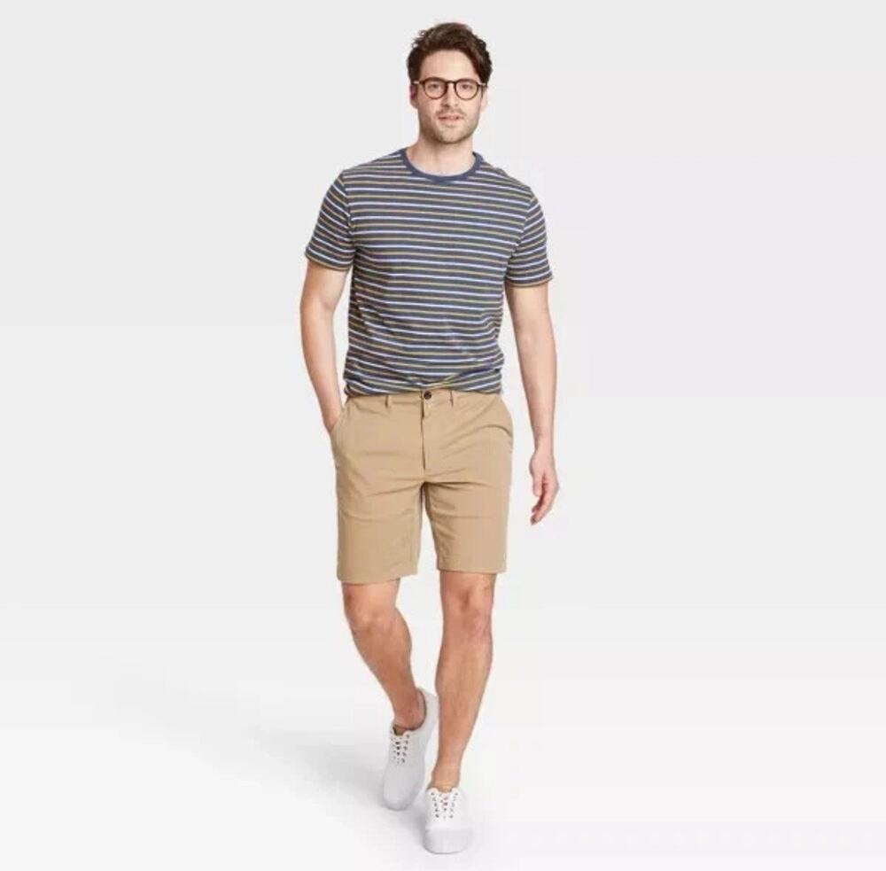 Goodfellow & Co Men's 9" Flat Front Tech Chino Shorts, Stretch, Khaki 28W